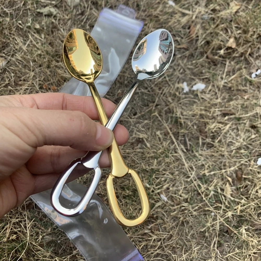 Cubiertos de acero inoxidable  - Gold Cutlery Flatware reseña y precio