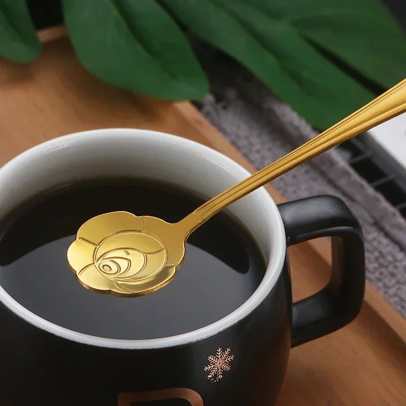 Cuchara de café dorada con flo - Gold Cutlery Flatware reseña y precio