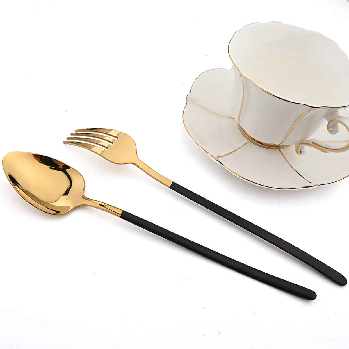 Juego de vajilla navideña de 2 - Gold Cutlery Flatware reseña y precio